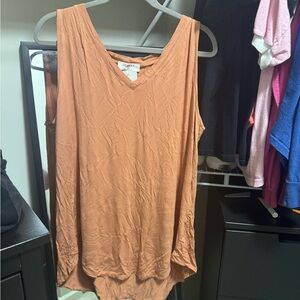 Women’s Tan Sleeveless Top